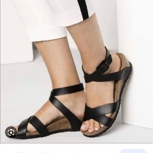 Birkenstock Papillio Lola wedges. size 38, good condition